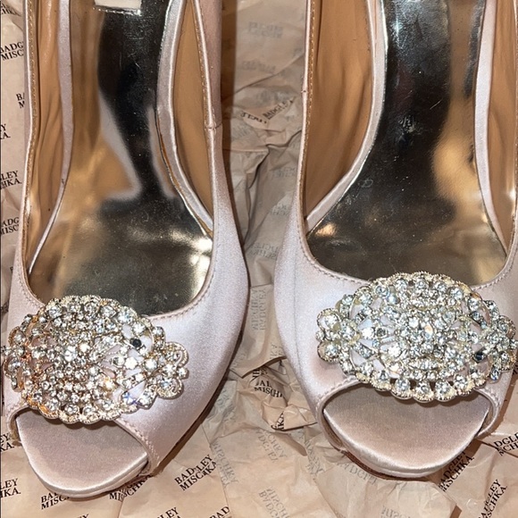 Badgley Mischka Satin shoes - Picture 3 of 4